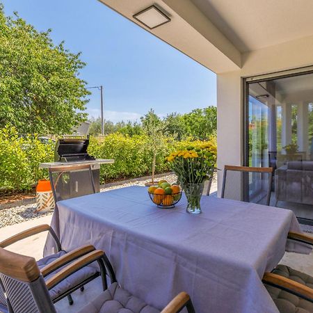Holiday Home Villa Essea By Interhome Kanfanar Εξωτερικό φωτογραφία